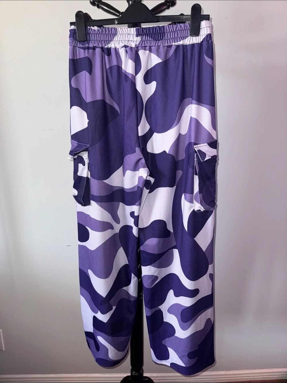 Purple Camo Wide-Leg Cargo Pants - Brand Unspecified